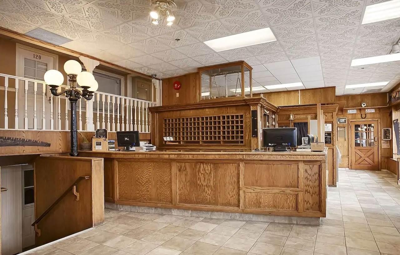 Best Western Gold Rush Inn Whitehorse Buitenkant foto