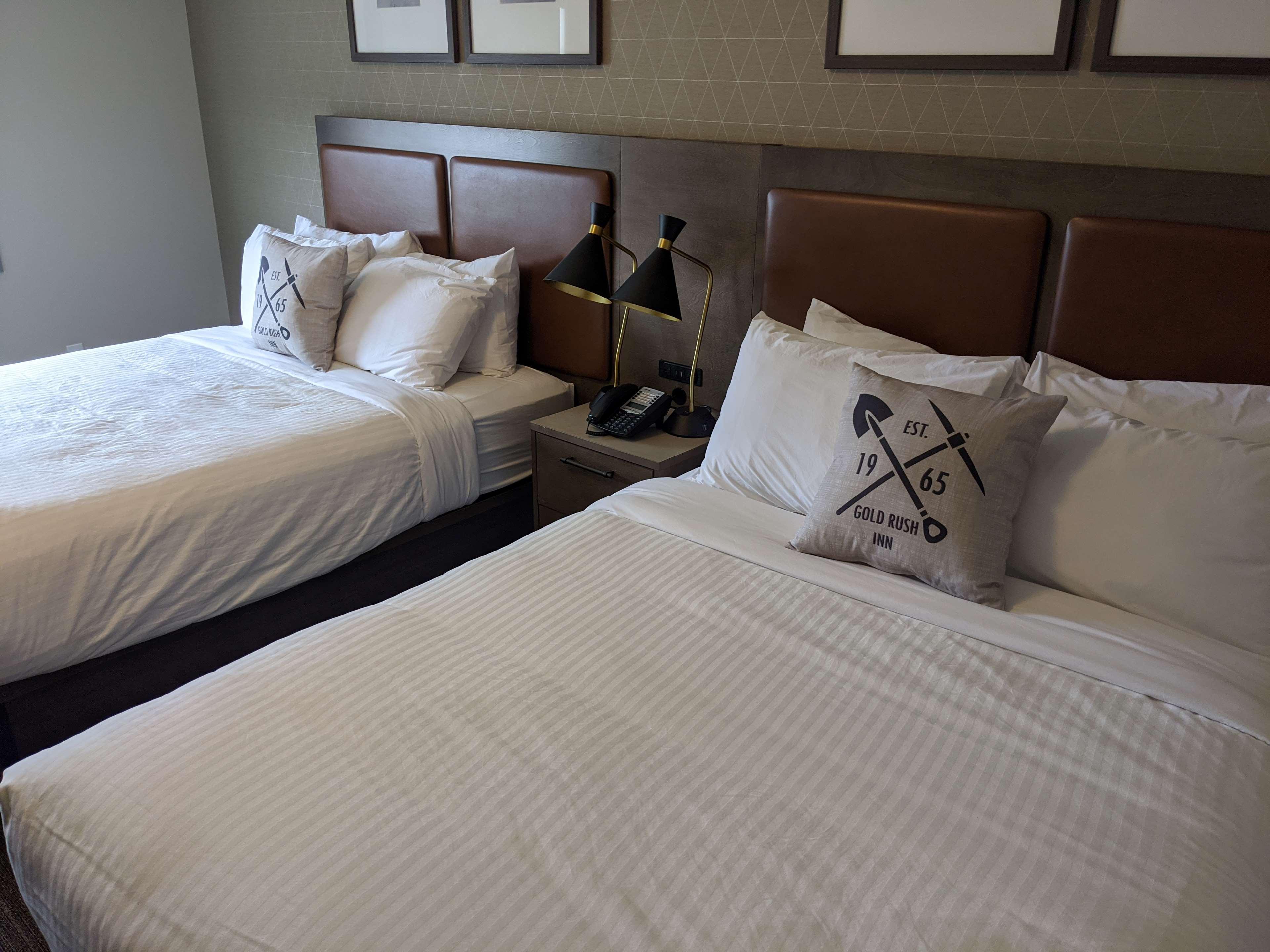 Best Western Gold Rush Inn Whitehorse Buitenkant foto