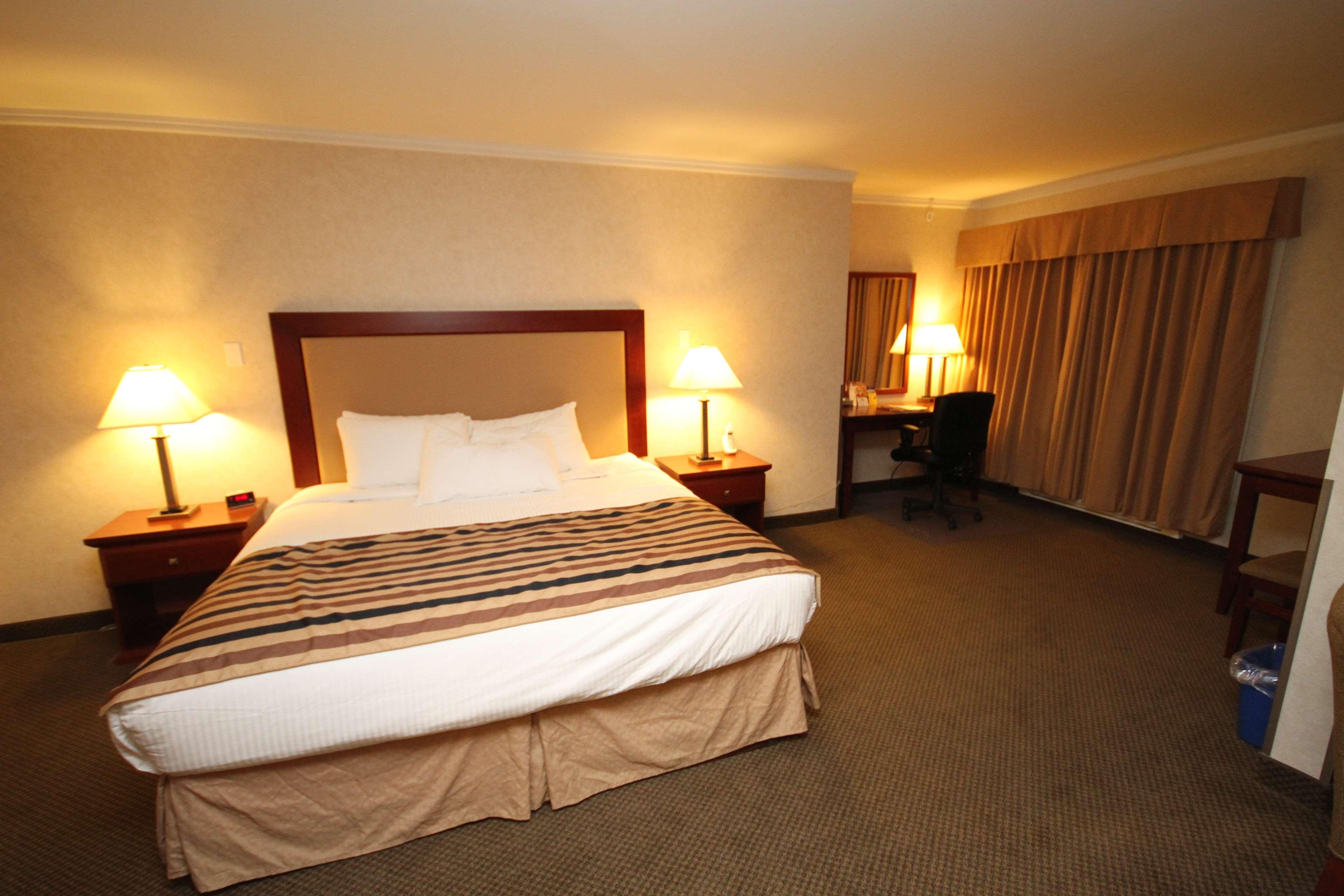 Best Western Gold Rush Inn Whitehorse Buitenkant foto