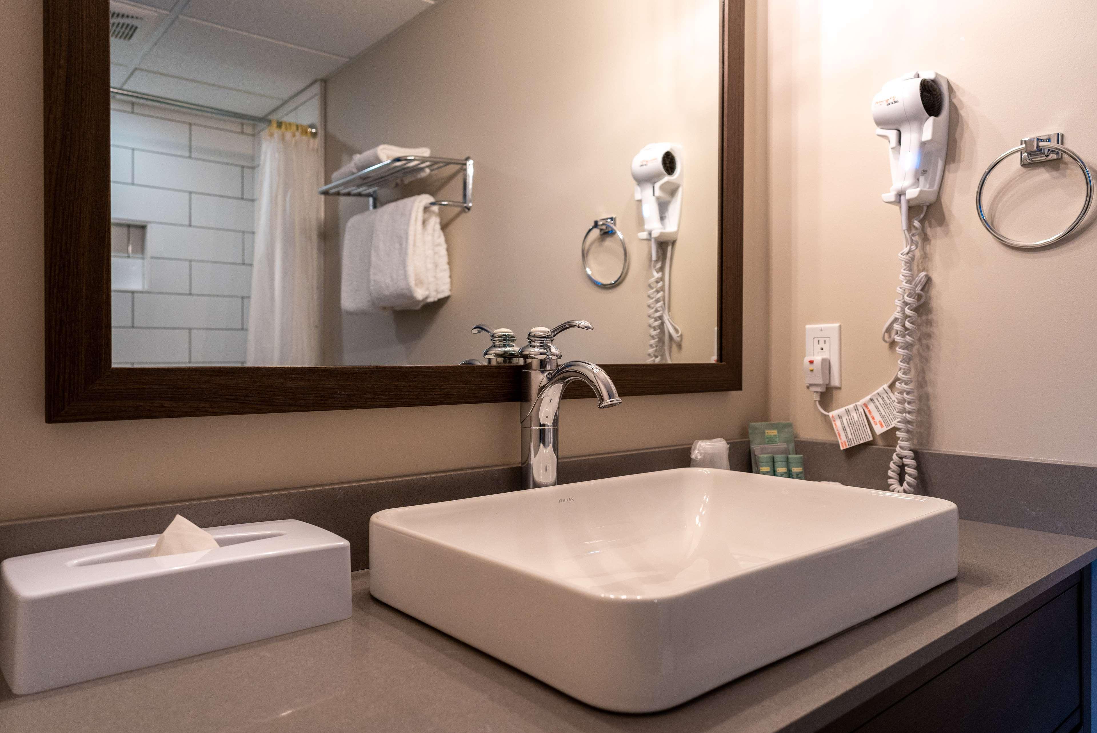 Best Western Gold Rush Inn Whitehorse Buitenkant foto